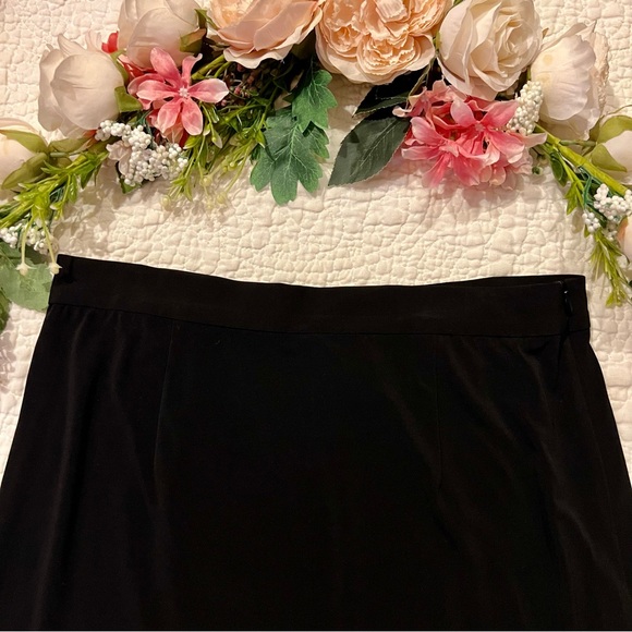 Laundry by Shelli Segal Los Angeles Black Skirt - Picture 6 of 11